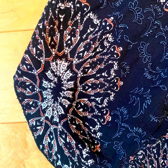 Bohemian Flutter Cotton Shorts - Picture 3 of 3